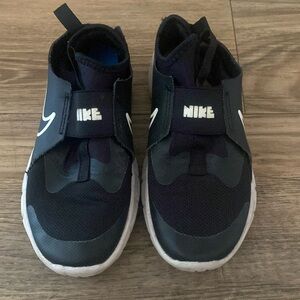 Boys Nike Sneakers size 2